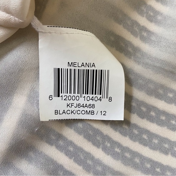 Beige black BCBGMAXAZARIA Dress mini summer Melania V neck sleeveless pleated 12 - Picture 9 of 16